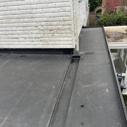 EPDM roofing by Woodland Views