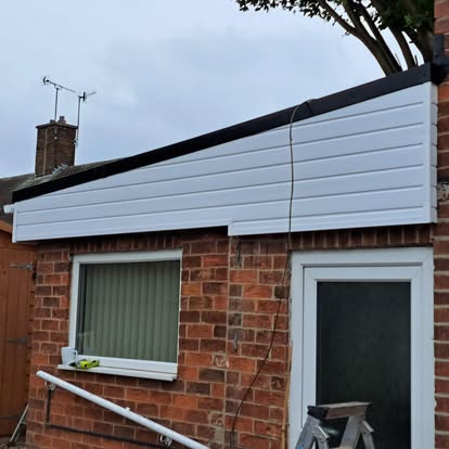 EPDM roofing by Woodland Views
