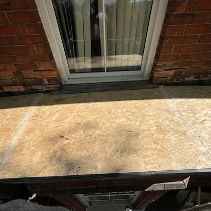 OSB deck boards laid on Victorian bay window roof