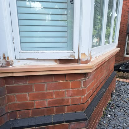 New timber cill corner detail on bay window