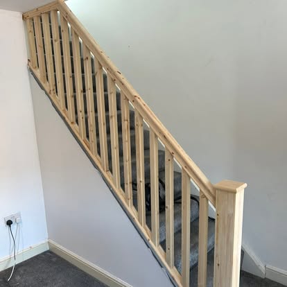 Pine staircase spindles and balustrade